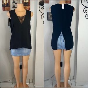 NWT LOFT SLEEVELESS TOP V NECK SIZE M